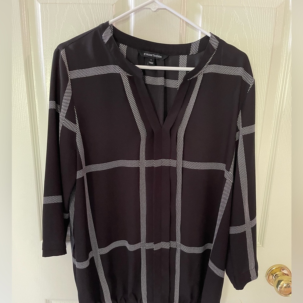 41 Hawthorn Black Blouse Large
